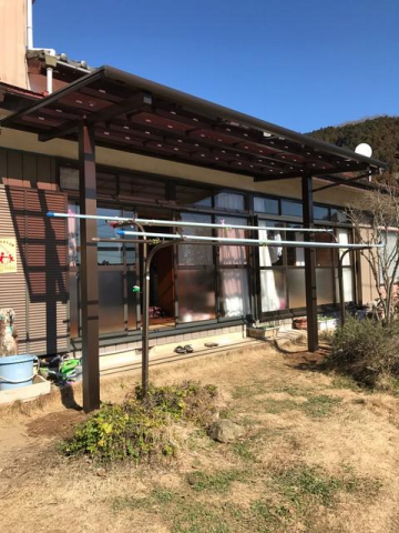 【入間東金子店】独立テラス屋根を取付け工事しました。